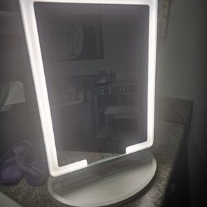 White LED Vanity Mirror